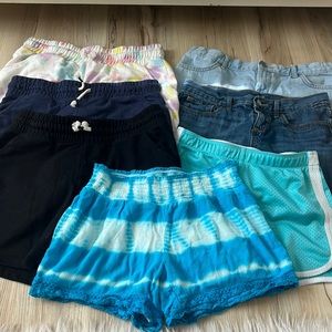 Lot of girls 12 and 14 summer shorts! Athletic, Jean, cute!☀️